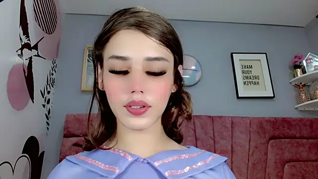 Snapshot of ValeriaAguilar chatting on 02-13-25, 08:03 ValeriaAguilar online show from 02-13-25, 08:03
