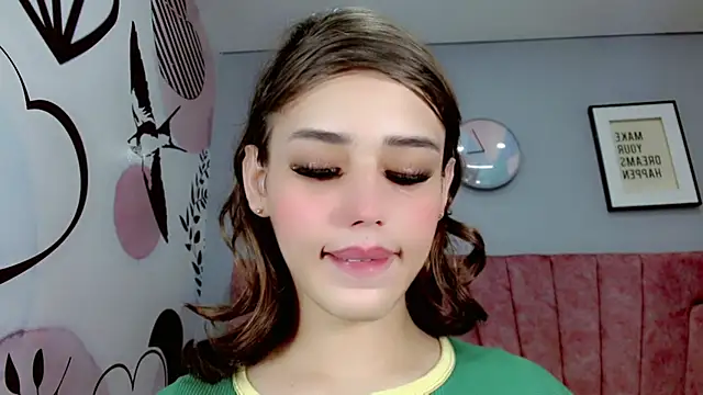 Snapshot of ValeriaAguilar chatting on 01-07-25, 08:21 ValeriaAguilar online show from 01-07-25, 08:21