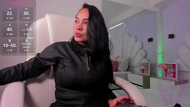 Snapshot of ginebra_ness chatting on 10-03-25, 12:39 ginebra ness online show from 10-03-25, 12:39