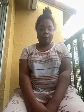 Snapshot of JCCaramelbarbie1 chatting on 10-17-25, 02:08 JCCaramelbarbie1 online show from 10-17-25, 02:08