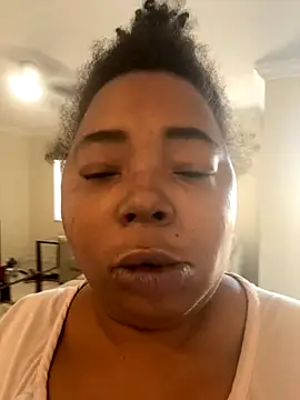Snapshot of JCCaramelbarbie1 chatting on 10-20-25, 04:18 JCCaramelbarbie1 online show from 10-20-25, 04:18