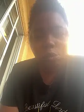 JCCaramelbarbie1 online show from 05-06-26, 11:36