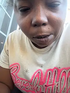 JCCaramelbarbie1 online show from 11-03-25, 09:40