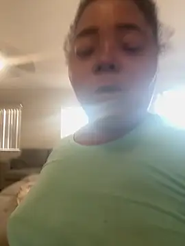 Snapshot of JCCaramelbarbie1 chatting on 10-12-25, 02:51 JCCaramelbarbie1 online show from 10-12-25, 02:51
