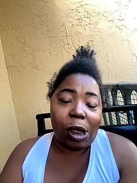 JCCaramelbarbie1 online show from 10-24-25, 12:15