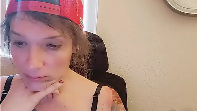 Snapshot of cassiemichellexx chatting on 06-11-26, 04:59 cassiemichellexx online show from 06-11-26, 04:59