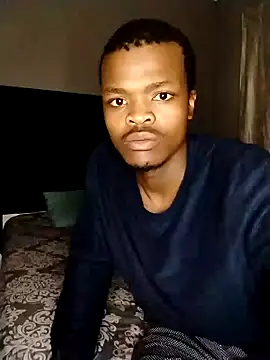 Snapshot of LINTv175964 chatting on 11-29-25, 12:44 LINTv175964 online show from 11-29-25, 12:44