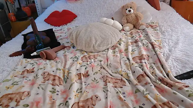 VegasDani online show from 11-21-25, 11:04