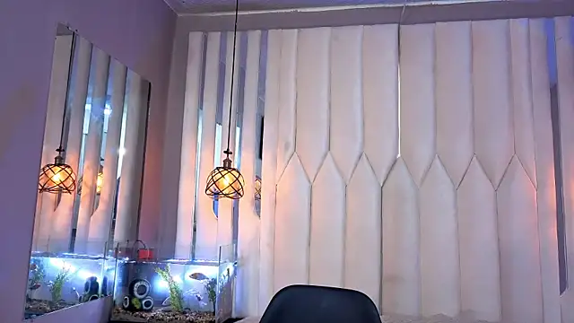 Megan Do Santos online show from 05-23-26, 07:46