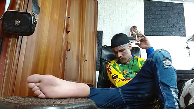 GeorgeZarrate online show from 10-14-25, 09:47