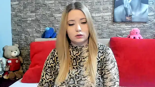 kalindahot online show from 12-16-25, 06:56