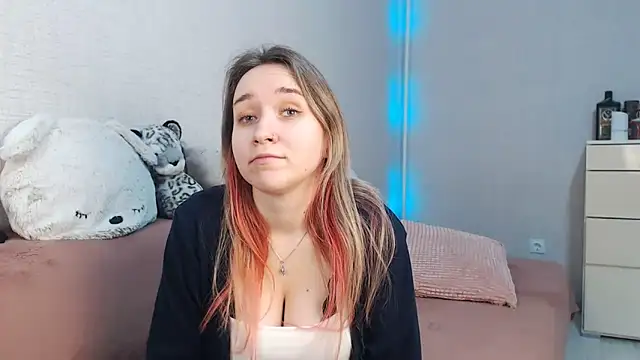 lovely hayley online show from 02-11-26, 09:36