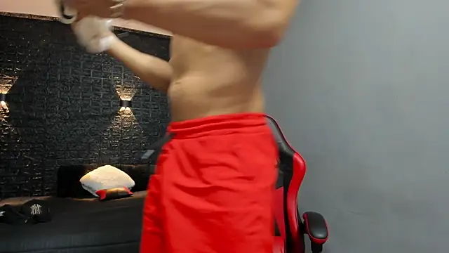 taurus boy1 online show from 11-05-25, 10:51