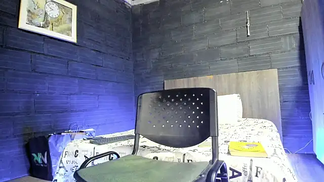 Snapshot of taurus_boy1 chatting on 03-04-25, 09:54 taurus boy1 online show from 03-04-25, 09:54