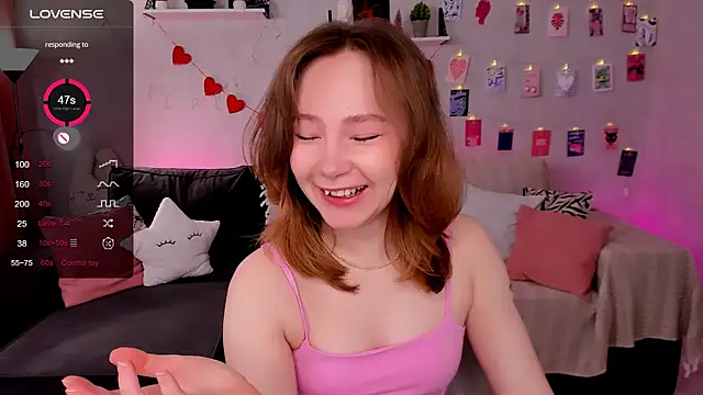 Snapshot of LanaBlu_ chatting on 02-28-26, 08:47 LanaBlu online show from 02-28-26, 08:47