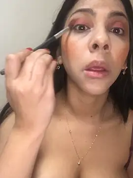 bellinii07 online show from 12-19-24, 01:28