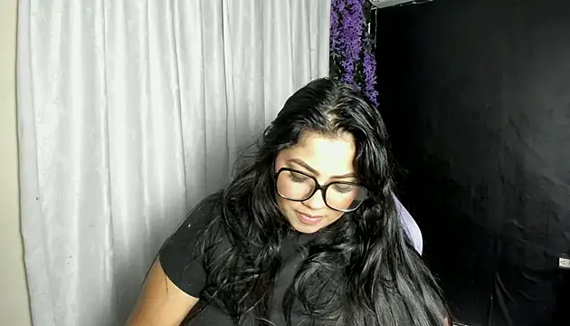 Snapshot of AvrilRizoX chatting on 05-01-26, 02:49 AvrilRizoX online show from 05-01-26, 02:49