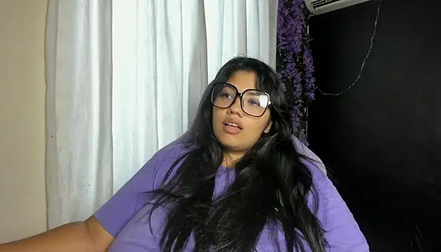 Snapshot of AvrilRizoX chatting on 04-30-26, 04:14 AvrilRizoX online show from 04-30-26, 04:14