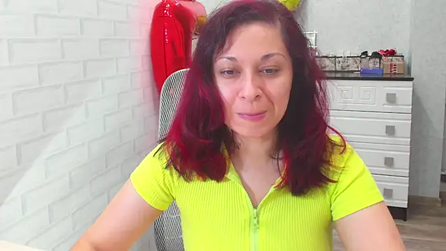 TeasyLana online show from 03-18-25, 04:07