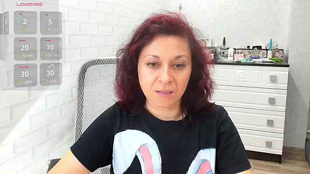 TeasyLana online show from 11-27-25, 12:27