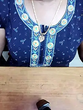 Aishu-tamil09 online show from 01-11-26, 11:50