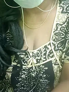 Snapshot of Aishu-tamil09 chatting on 01-23-25, 06:24 Aishu-tamil09 online show from 01-23-25, 06:24