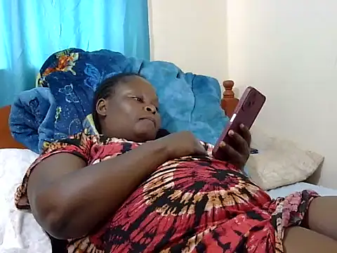 Pretty lilly02 online show from 02-19-26, 06:10