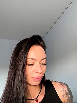 Melanisoul online show from 11-29-25, 06:13