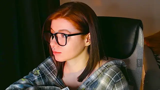 xoxoavi online show from 01-08-25, 01:00