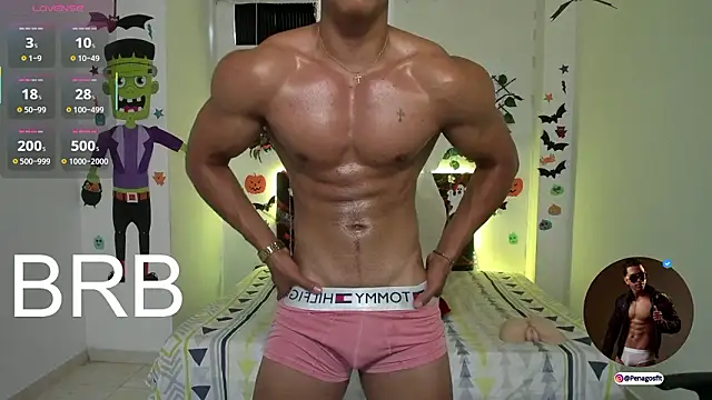 Snapshot of Taylor_John chatting on 02-13-26, 02:39 Taylor John online show from 02-13-26, 02:39