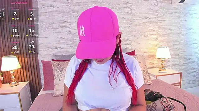 AndreaPink2024 online show from 10-22-25, 01:10