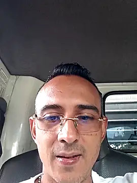 paisa233 online show from 12-15-25, 04:13