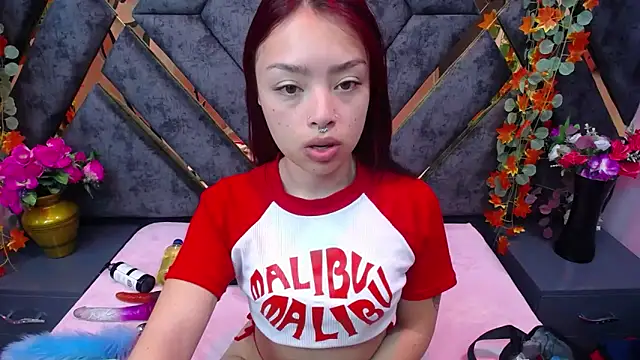 Sofia Mirandaa18 online show from 11-14-25, 01:04