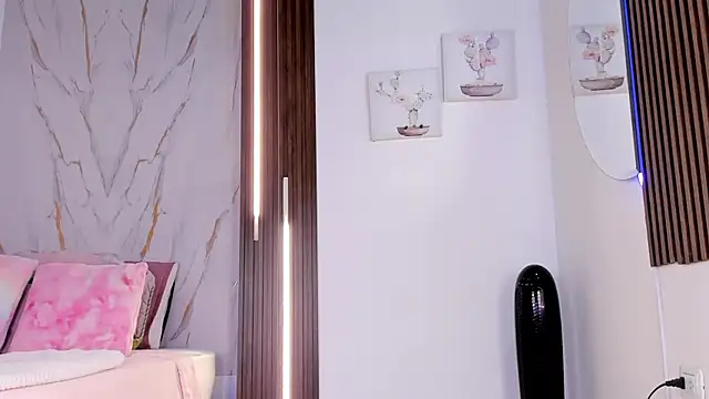 mia six66 online show from 04-04-26, 12:12