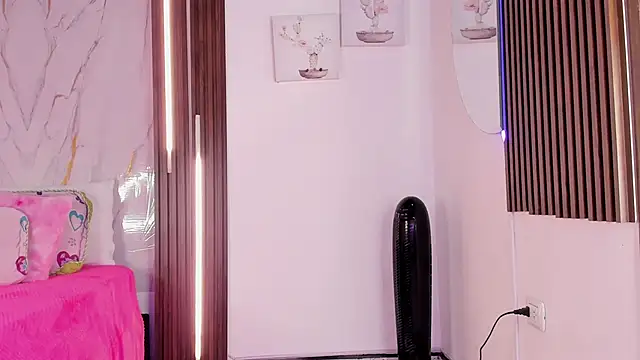 mia six66 online show from 02-17-26, 12:13