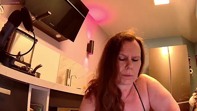 Endrocleia online show from 06-15-26, 11:15