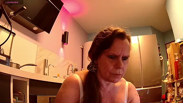 Endrocleia online show from 07-18-26, 11:13