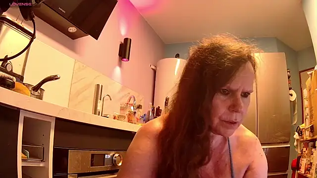 Endrocleia online show from 06-28-26, 10:27
