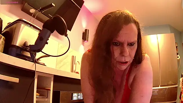 Endrocleia online show from 05-16-26, 01:26