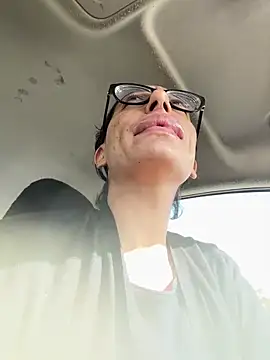 myloveforyouu online show from 01-17-26, 04:21