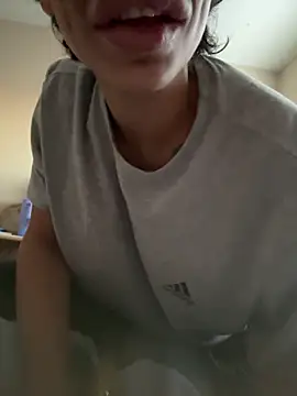 myloveforyouu online show from 02-05-26, 01:40