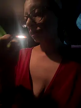 myloveforyouu online show from 10-22-25, 02:22