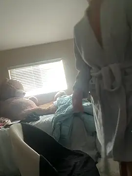 myloveforyouu online show from 01-12-26, 06:15