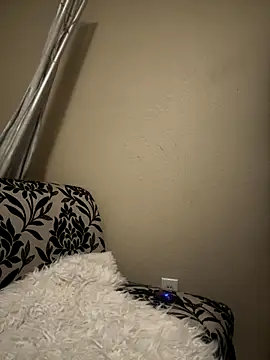 myloveforyouu online show from 10-30-25, 12:36