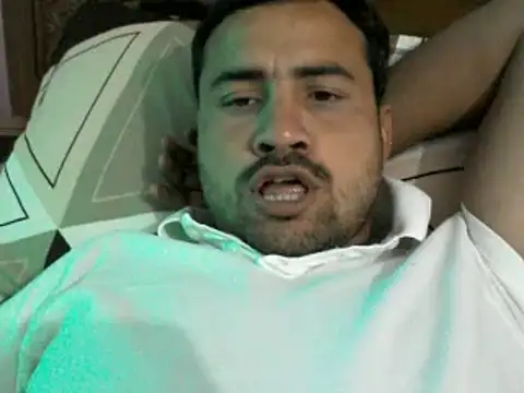 Snapshot of lallantoplonda chatting on 03-01-26, 06:46 lallantoplonda online show from 03-01-26, 06:46