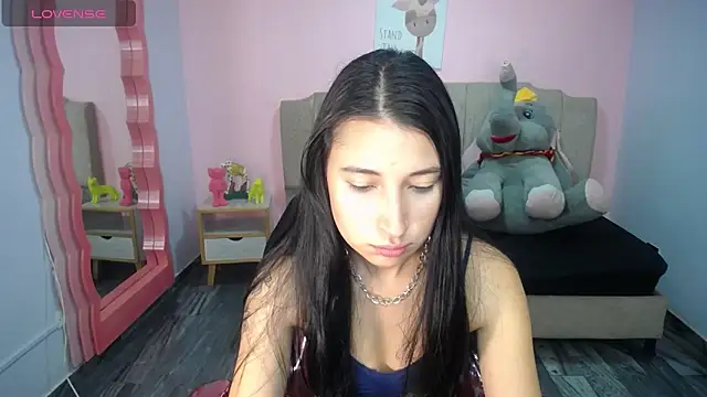 lizzyluk ch online show from 02-18-25, 04:25