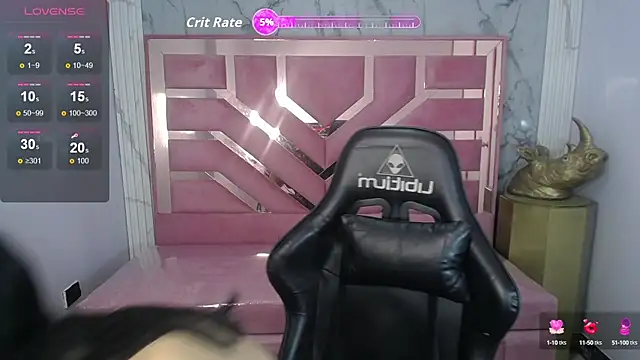 lizzyluk ch online show from 10-07-25, 05:03