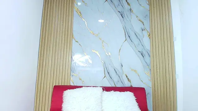 Snapshot of Luluu_08 chatting on 02-01-26, 12:36 Luluu 08 online show from 02-01-26, 12:36