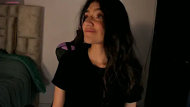 Snapshot of mabel_candy chatting on 04-30-26, 01:56 mabel candy online show from 04-30-26, 01:56