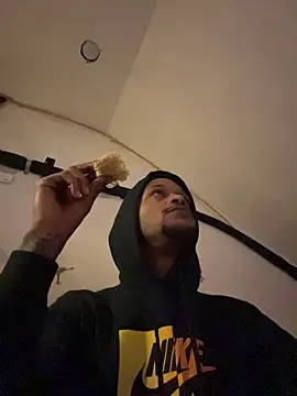 rayyymack online show from 04-06-26, 03:24